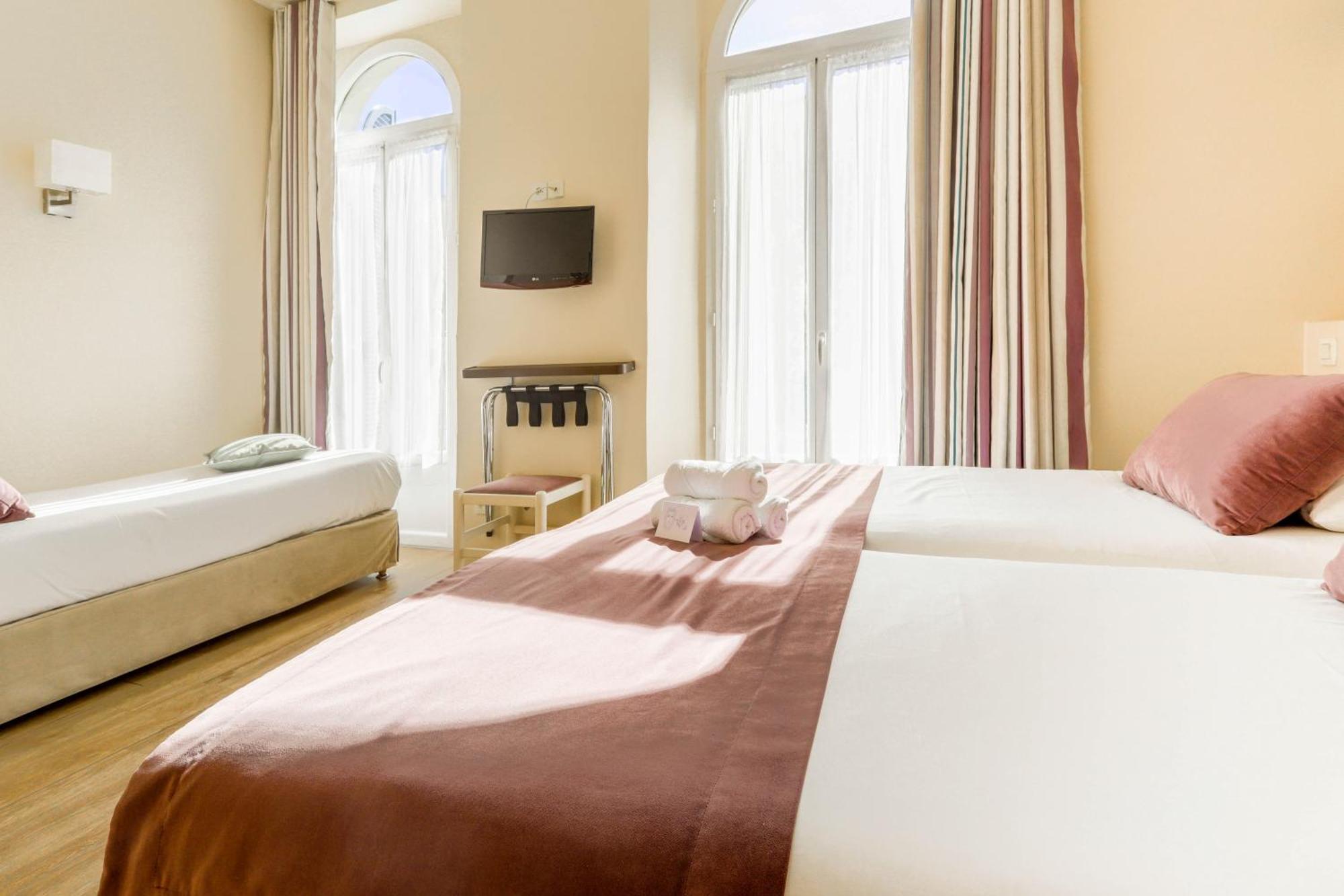 Hotel Le Havre Bleu Beaulieu-sur-Mer Eksteriør billede